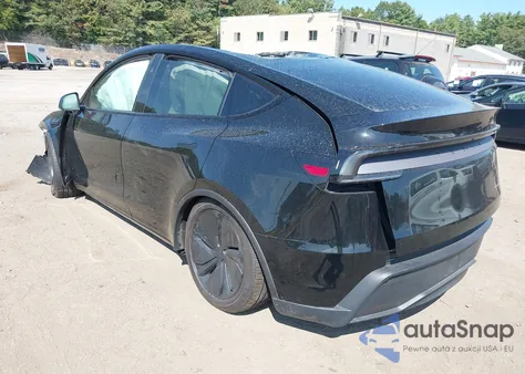 2026 Tesla Model Y Long Range Dual Motor All-Wheel Drive/Long Range Launch Series из США, поврежденный, VIN 7SAYGDEE6TA410219